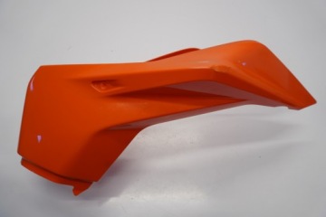 KTM 790 DUKE 18-23 КРЫШКА ОБТЕКАТЕЛЯ ТОПЛИВНОГО БАКА ЛЕВАЯ