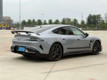 Xiaomi SU7 2025 Xiaomi SU7 2025 Xiaomi SU7 Ultra Elektryczny 1550KM, zdjęcie 5