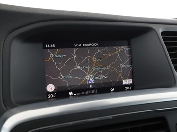 Volvo V60 I Kombi Facelifting 2.0 D2 DRIVE-E 120KM 2017 Volvo V60 Linje Svart D2 skóra navi PDC grzane, zdjęcie 24