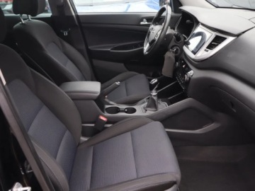 Hyundai Tucson III SUV 1.6 GDI 132KM 2015 Hyundai Tucson 1.6 GDI, Klima, Klimatronic, zdjęcie 8