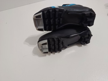 Детские ботинки для беговых лыж Rossignol.