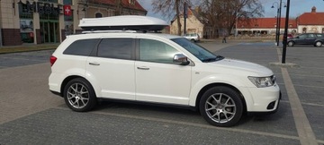 FIAT FREEMONT LIŠTA CHRÓM ZDOBENÍ BOČNÍ NA DVEŘE