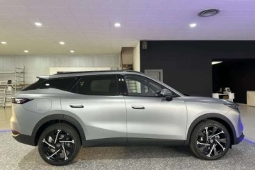 Omoda 7 2025 Omoda 7 CarPlay Kamera 540 Podgrzewane i Wentylowane Fotele Leasing, zdjęcie 10