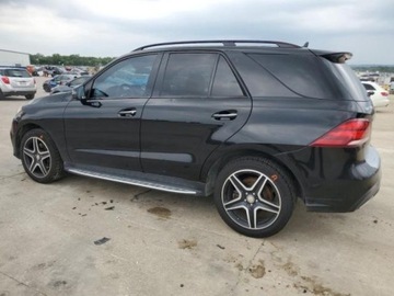 Mercedes GLE W166/C292 2016 Mercedes-Benz GLE Mercedes-Benz GLE 3.5 Benzyna 302KM, zdjęcie 3