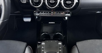 Mercedes CLA C118/X118 2020 Mercedes-Benz CLA SalonPL CLA200 Shooting Brake AMG Line Kamera Podgrzewan, zdjęcie 18