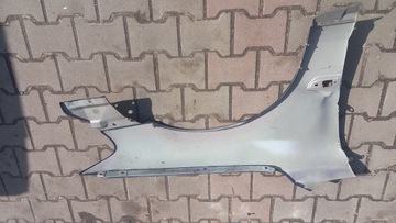 BLATNÍK LEVÝ VOLVO V70 II 00-04R 427-26