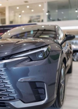 Lexus LBX 1.5 Hybrid 136KM 2024 Lexus LBX 1.5 Hybrid Elegant 1.5 Hybryda 136KM, zdjęcie 29