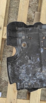 Citroen 2.0 HDI 9636027780 крышка двигателя