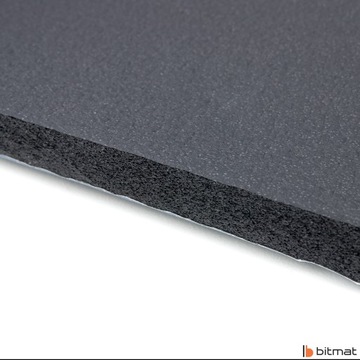 КОВрик ЗВУКОЗВУЧИВАЮЩИЙ ВОДОНЕПРОНИЦАЕМЫЙ САМОКЛЕЯЩИЙСЯ 19мм резиновая резина 100х100см