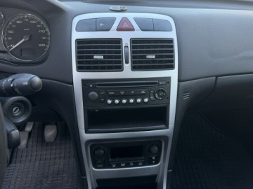 Peugeot 307 II Kombi 1.6 HDi 16V 109KM 2008 Peugeot 307 SW 1.6 HDi 109 KM|Panorama|Hak|Manual, zdjęcie 17