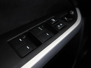 Suzuki Vitara III SUV 1.6 VVT 120KM 2016 Suzuki Vitara automat 4x4 skóra/alcantara navi, zdjęcie 34