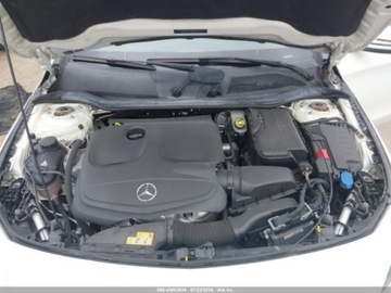 Mercedes CLA C117 2018 Mercedes-Benz CLA 250 Coupe 2.0 Benzyna 208KM, zdjęcie 12