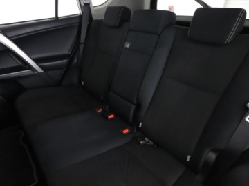 Toyota RAV4 IV MPV Facelifting 2.5 Hybrid 197KM 2018 Toyota RAV-4 hybryda navi kamera tempomat, zdjęcie 16