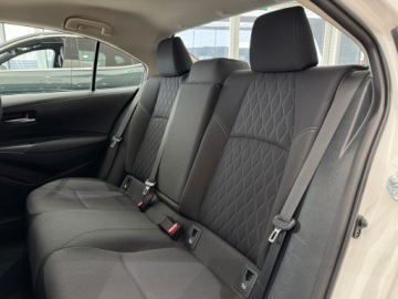 Toyota Corolla XII Sedan 1.5 VVT-i 125KM 2022 Toyota Corolla Comfort / Kamera cofania / CarPlay/, zdjęcie 11