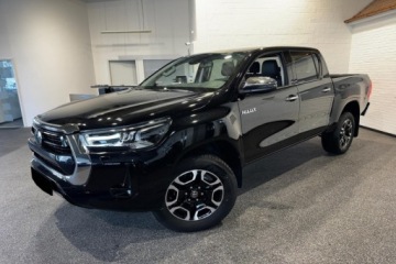 Toyota Hilux VIII Podwójna kabina Facelifting 2024 2.8 D-4D 204KM 2025 HiLux Executive D-4D mHEV Double Cab 4x4 aut 2.8 204KM 2025, zdjęcie 2