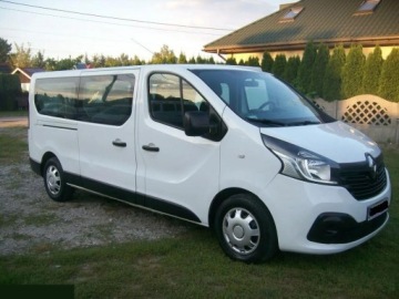 Renault Trafic III Furgon 1.6 dCi 95KM 2018 Renault Trafic 1.6d 95KM 2018r 9 osobowy, zdjęcie 1
