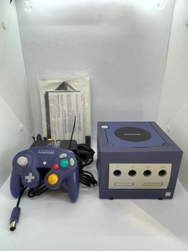 Синяя консоль Nintendo GameCube + картонная коробка + набор инструкций