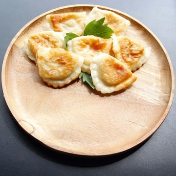 ДЕРЕВЯННАЯ ТАРЕЛКА С ПОДДОНОМ АКАЦИЯ