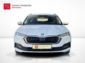 Skoda Octavia IV Scout 2.0 TDI 150KM 2022 Skoda Octavia 2.0TDI 150KM 4x4 DSG Combi Hak Kessy Podgrz.fot Smartlink VA, zdjęcie 1