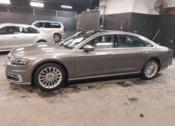 Audi A8 D5 2019 Audi A8 2019, 3.0L, 4x4, L, od ubezpieczalni 3.0 Benzyna 335KM, zdjęcie 1