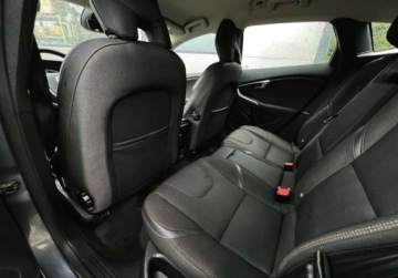 Volvo 2017 Volvo V40 Cross Country 2.0D navi BEZWYPADKOWY gwarancja zarejestrowanyKAM, zdjęcie 20