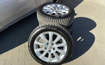 Toyota Auris II Hatchback 5d Facelifting 1.8 Hybrid 136KM 2016 Toyota Auris II Lift, 2016R, Bezwypadkowa, Automat, Zarejestorwana w PL, V, zdjęcie 37