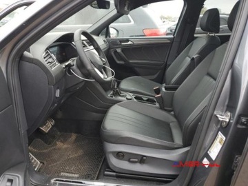 Volkswagen Tiguan III 2024 Volkswagen Tiguan 2024 r.,2,0L , R LINE BLACK 4x4 2.0 Benzyna 184KM, zdjęcie 8