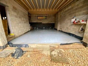 ТОЛСТАЯ ИЗОЛЯЦИОННАЯ ЧЕРНАЯ СТРОИТЕЛЬНАЯ ФОЛЬГА ДЛЯ ПОЛА BAU, ОДОБРЕННАЯ CE 0,5 5x20 м