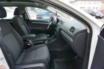 Volkswagen Golf VI Variant 1.6 TDI-CR DPF BlueMotion 105KM 2011 Volkswagen Golf Variant 1.6 TDi 105KM, zdjęcie 23