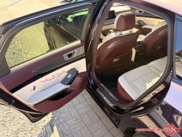 Hongqi H9 2.0 T 245KM 2025 Hongqi H9 Auto Punkt 2.0 Benzyna 245KM, zdjęcie 27