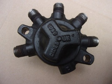 ROZDZIELACZ PALIWA 1.5DCI RENAULT MEGANE II CLIO II SCENIC II