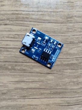 Зарядное устройство micro USB LI-ION TP4056 5 В