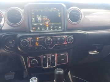 Jeep Gladiator 2020 Jeep Gladiator North Edition Crew Cab Medium Bed 2020 3.6 Benzyna 285KM, zdjęcie 11