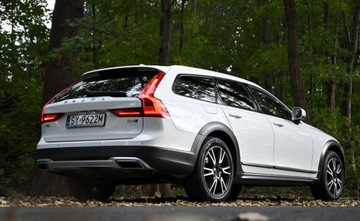 Volvo V90 II Kombi 2.0 D4 190KM 2019 Volvo V90 Cross Country Cross Country Brazowe ..., zdjęcie 14