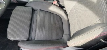 Ford Focus IV Hatchback Facelifting 1.0 EcoBoost 125KM 2025 Ford Focus MATRIX LED NAVI manual kombi opony wielosezonowe fotel AGR, zdjęcie 6