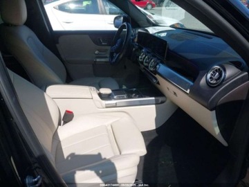 Mercedes GLB 2021 Mercedes-Benz GLB 250 4Matic 2021 2.0l 2.0 Benzyna 221KM, zdjęcie 9