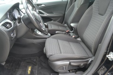 Opel Astra K Sports Tourer 1.4 Turbo 125KM 2019 Opel Astra Sports Tourer z Niemiec,Opłacona, zdjęcie 12