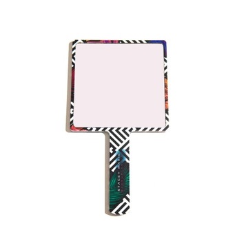 BPerfect x Стейси Мари – зеркало