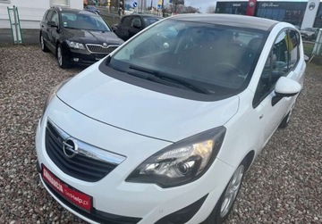 Opel Meriva II Mikrovan 1.4 Turbo ECOTEC 140KM 2011 Opel Meriva 1.4 Benzyna 140KM, zdjęcie 11