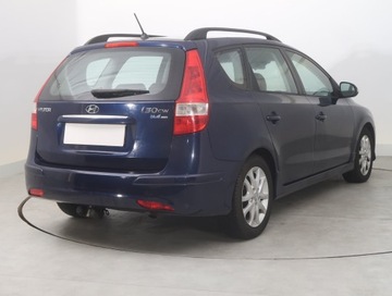 Hyundai i30 I CW Facelifting 1.6 CRDi 90KM 2011 Hyundai i30 1.6 CRDi, Klima, Klimatronic, zdjęcie 4