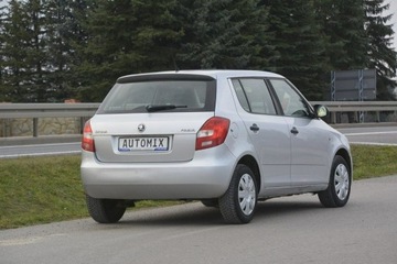 Skoda Fabia II Hatchback Facelifting 1.6 TDI CR DPF 75KM 2014 Škoda Fabia Skoda Fabia 1.6TDI 4 osobowy, zdjęcie 8