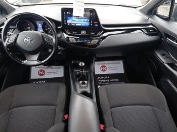 Toyota C-HR I Crossover 1.2L Turbo 116KM 2017 Toyota C-HR 1.2 T GPF Premium Toyota C-HR 1.2 T Pr, zdjęcie 19