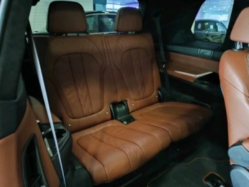 BMW X7 SUV Facelifting 3.0 40d 352KM 2026 BMW X7 xDrive40d Sport Suv 3.0 (352KM) 2026, zdjęcie 11