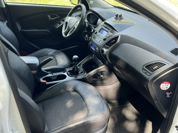 Hyundai ix35 SUV Facelifting 1.6 GDI 135KM 2015 Hyundai ix35 1.6benzyna FIFA WORLD CUP EDITION, zdjęcie 6