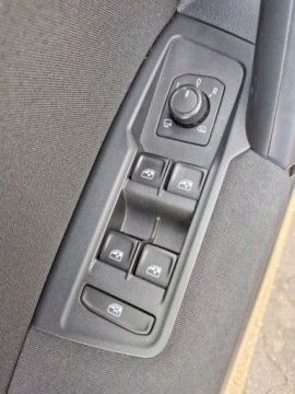 Volkswagen Tiguan II SUV 2.0 TDI 150KM 2019 Volkswagen Tiguan 2.0 TDI 150KM DSG Comfortline Grzane FoteleCzujnikiSalon, zdjęcie 10