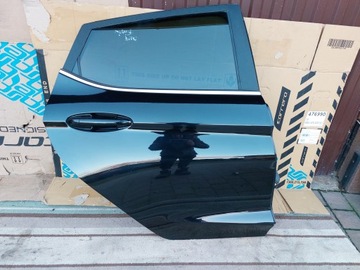 DRZWI PRAWY TYŁ FORD FIESTA MK8 CZARNE 19r