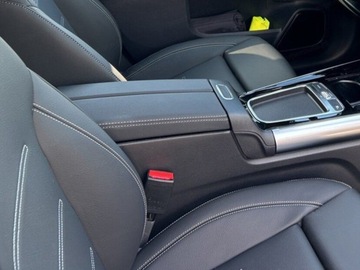 Mercedes GLA II Off-roader Facelifting 2.0 220 190KM 2025 GLA 220 4-Matic Progressive 2.0 (190KM) 2025, zdjęcie 8