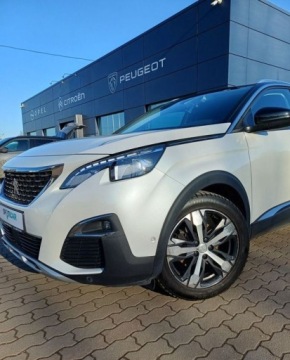 Peugeot 5008 II Crossover 2.0 BlueHDI 150KM 2018 Peugeot 5008 236 2.0 BlueHDI Allure 150 KM 2.0 Diesel 150KM, zdjęcie 1