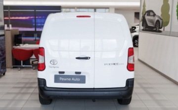 Toyota 2022 Toyota Proace City City 1.5 D-4D Standard 2,3t Active 1.5 Diesel 102KM, zdjęcie 3