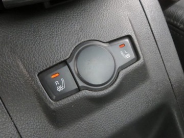 Chevrolet Captiva I 2010 Chevrolet Captiva 2.0 CDT, Salon Polska, zdjęcie 15
